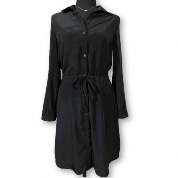 Dressy Satin  Black Dress with lining 🖤 Size SP - Picture 1 of 1